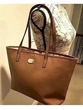 Michael Kors NEW Jet Set Med Travel